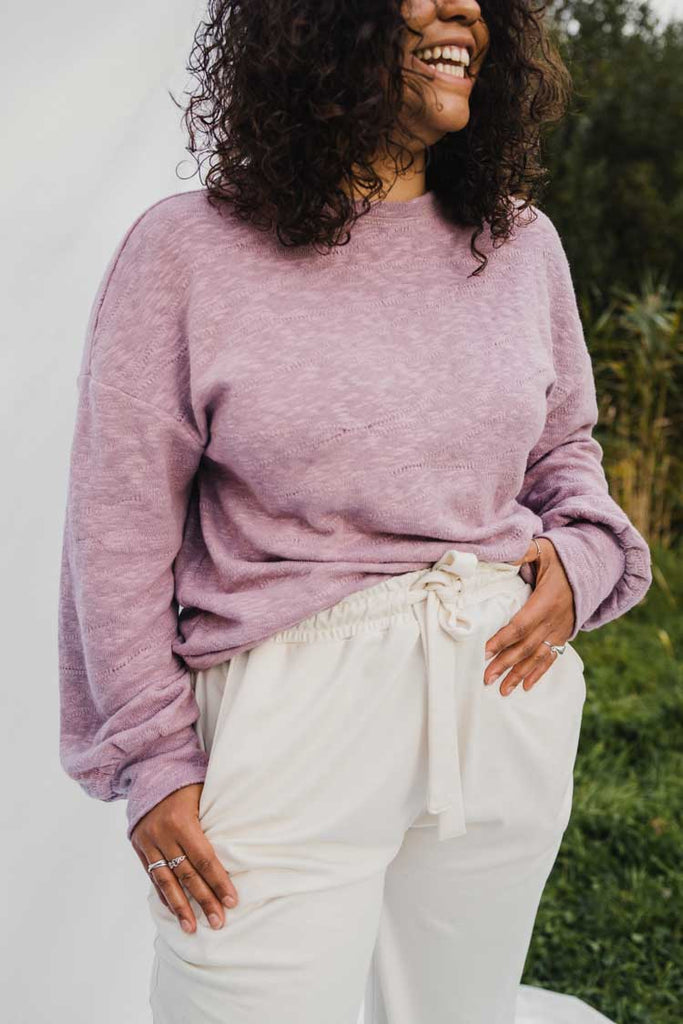 Organic Cotton Knitted Pullover - close
